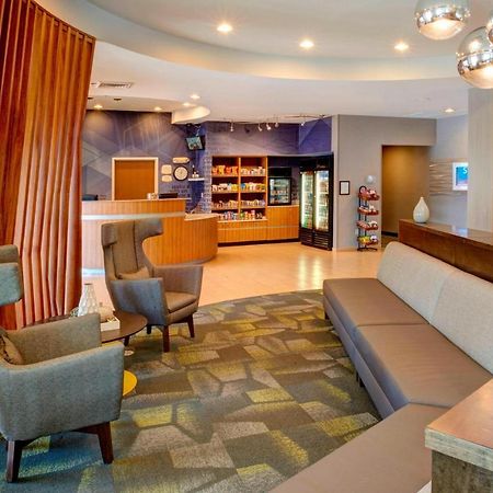 Springhill Suites St. Louis Brentwood Bagian luar foto