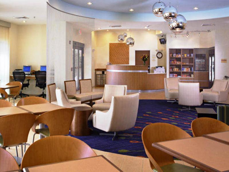 Springhill Suites St. Louis Brentwood Restoran foto