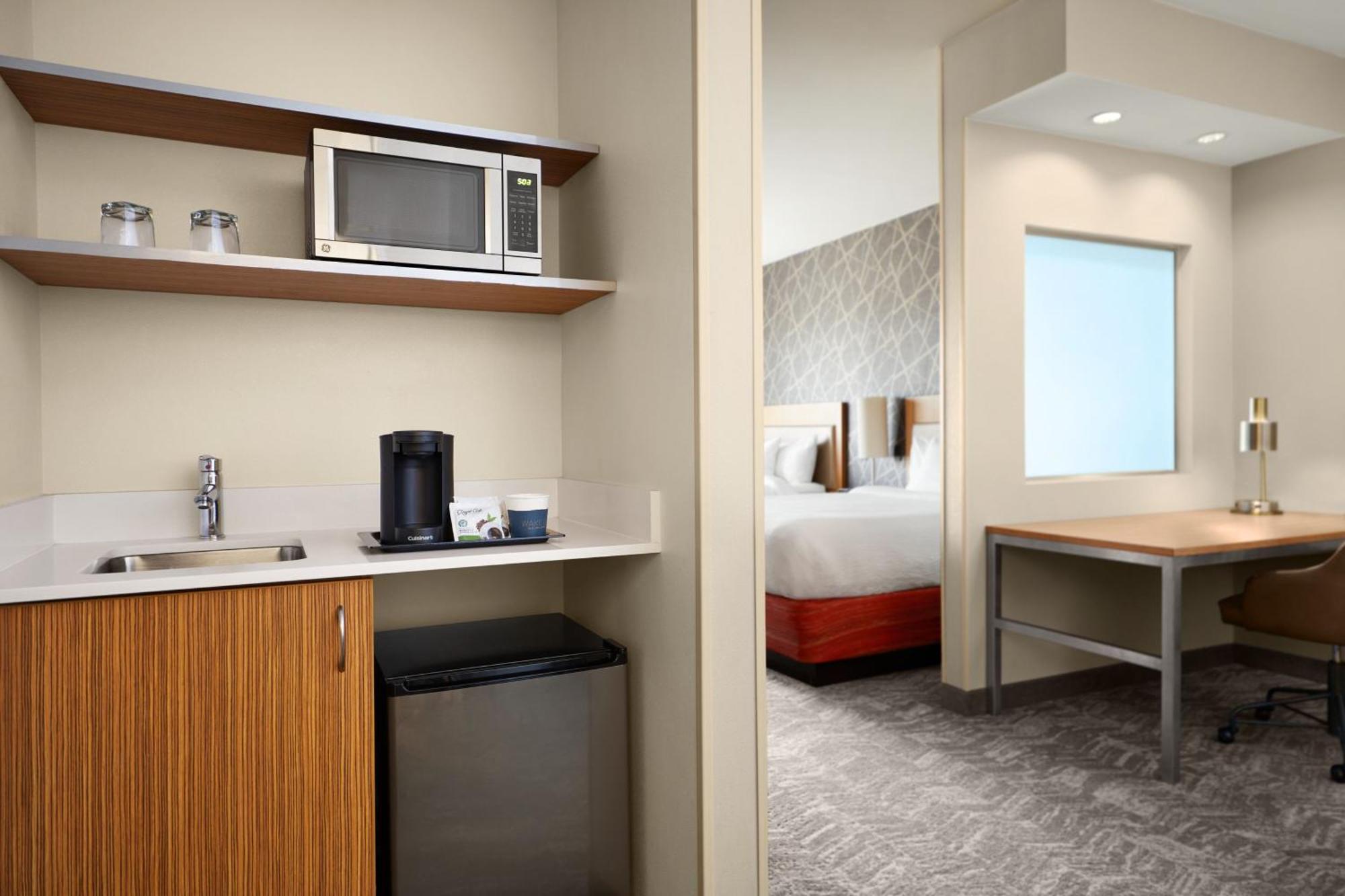 Springhill Suites St. Louis Brentwood Bagian luar foto