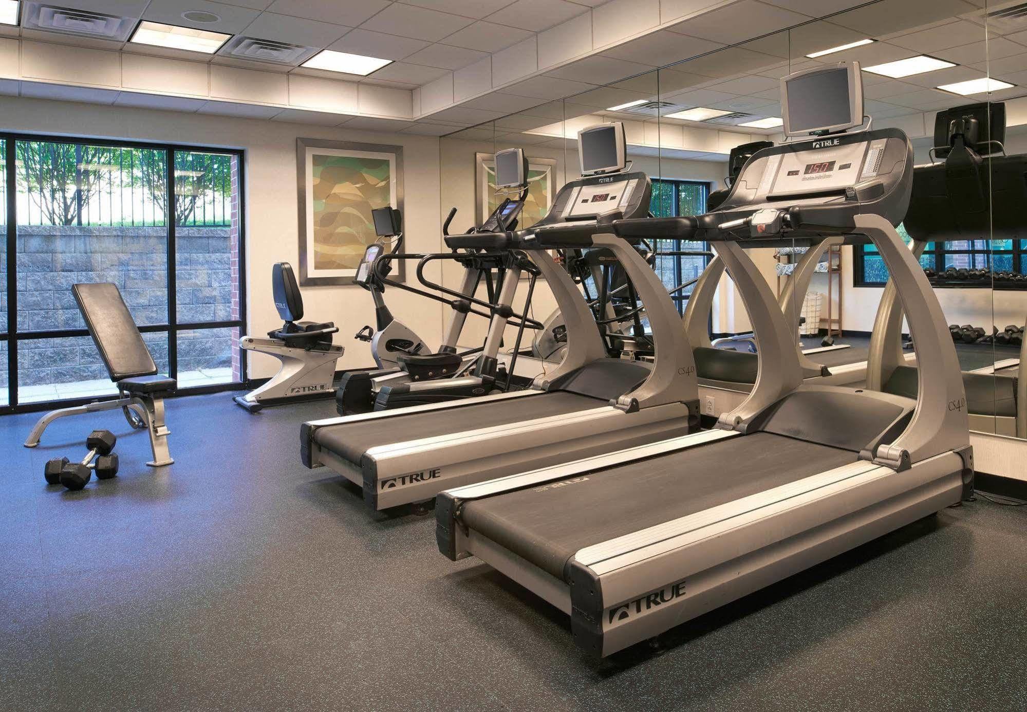 Springhill Suites St. Louis Brentwood Bagian luar foto